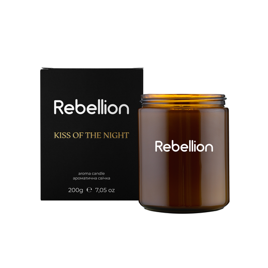 Aromatische Kerze „Kuss der Nacht“